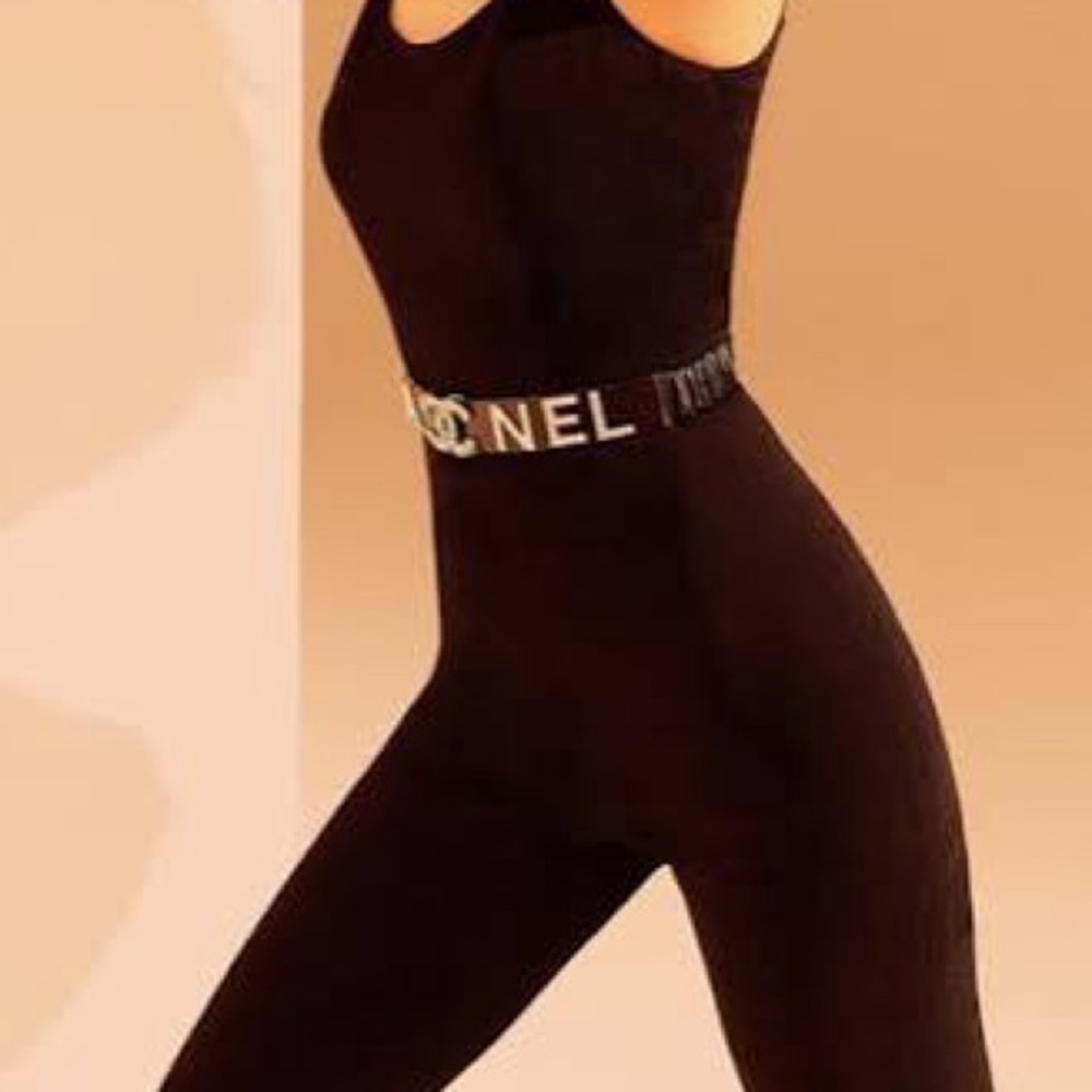 10/10 🪩 CHANEL 🖤 interlocking CC ✨ gold ⚫️ Soft leather 💎 crystal Belt - Picture 16 of 16